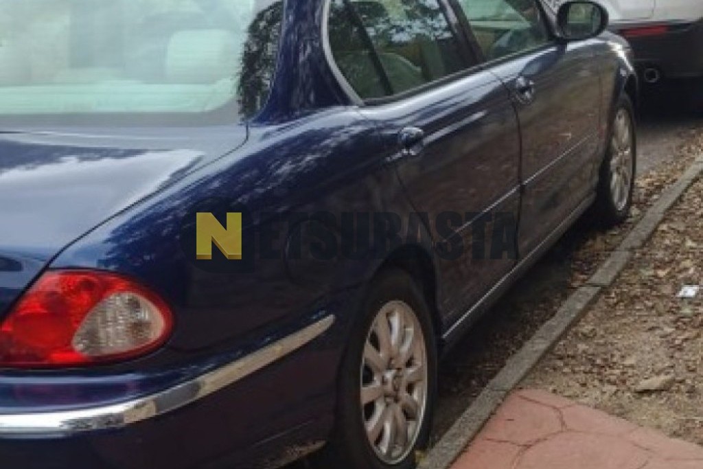 Jaguar X-Type 2.5 V6 2002