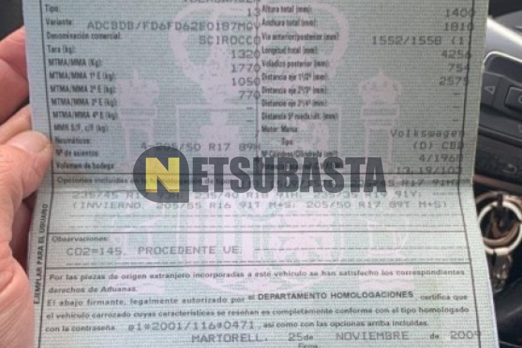 Volkswagen Scirocco 2.0 TDI DSG 2010