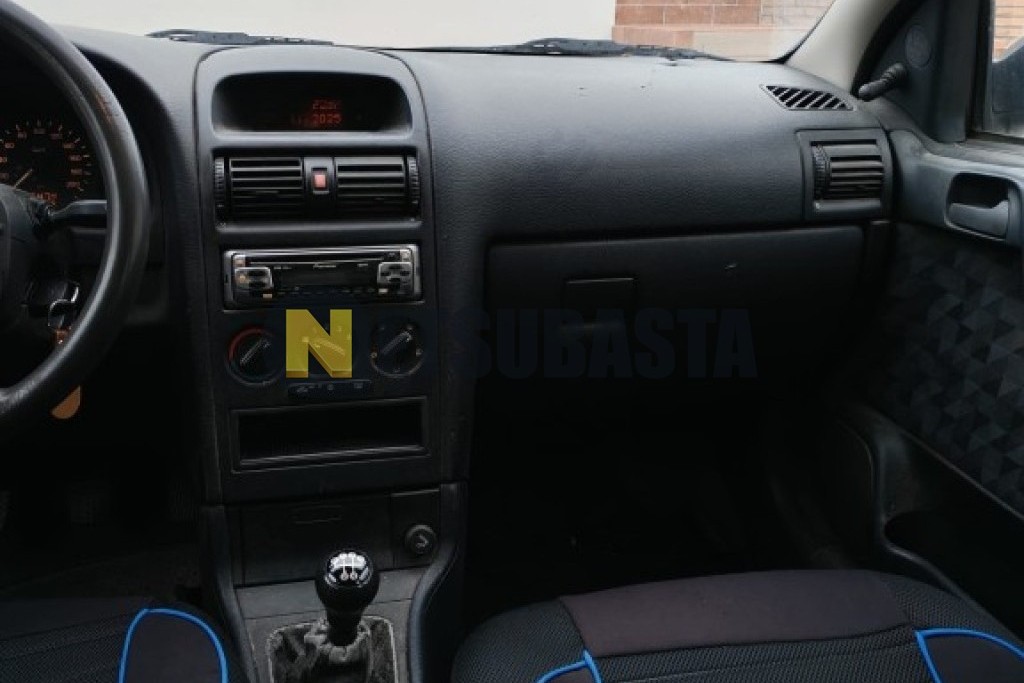 Opel Astra 1.6 1998