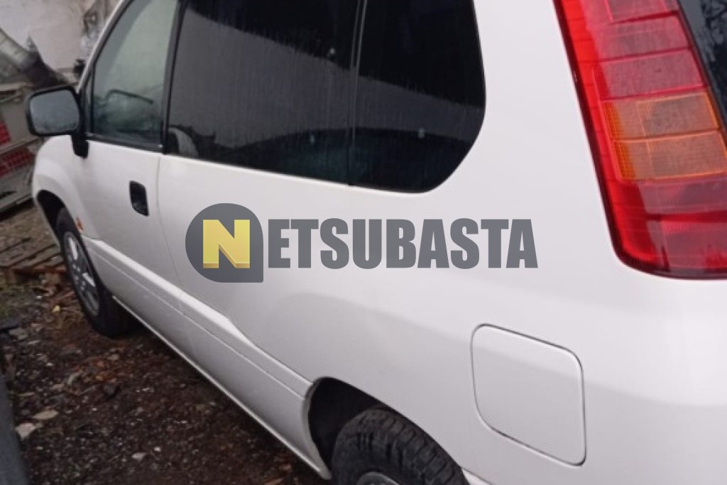 Mitsubishi Space Runner 2.0 16V 2002