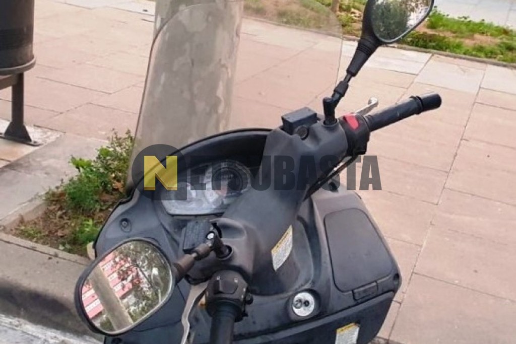 Suzuki Burgman 125 2011