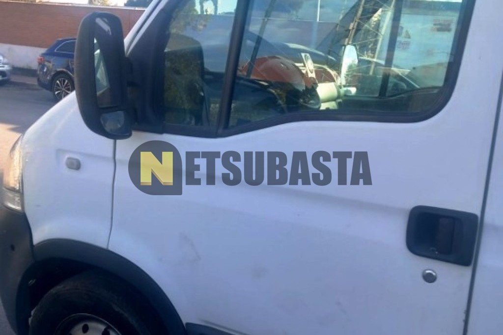 Renault Master Furgon 2.5 dCi 2008