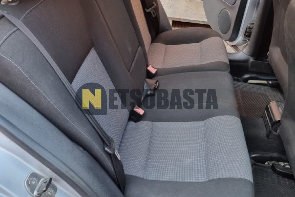 Volkswagen Bora 1.6 2004