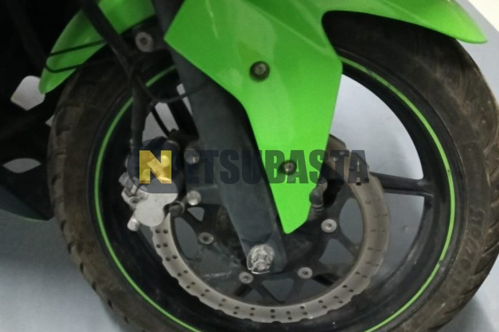 Kawasaki NINJA 250 R 2009