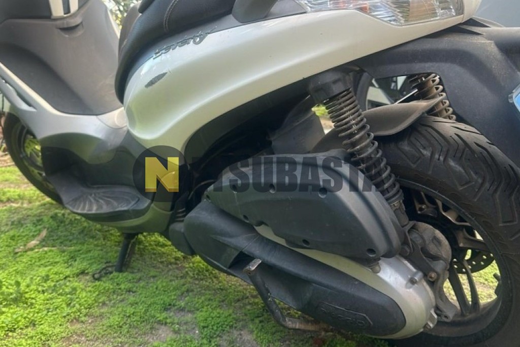 Piaggio Beverly 350 2014