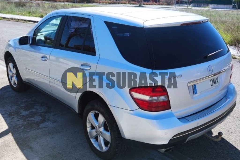 Mercedes-Benz ML 500 2005