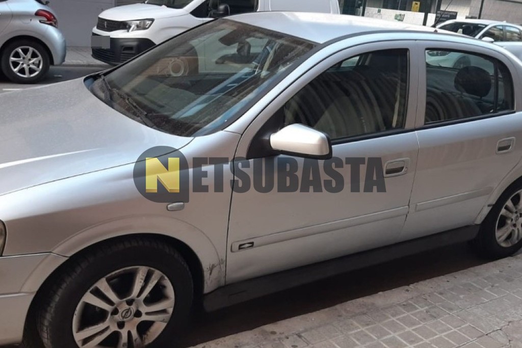 Opel Astra 1.6 2004