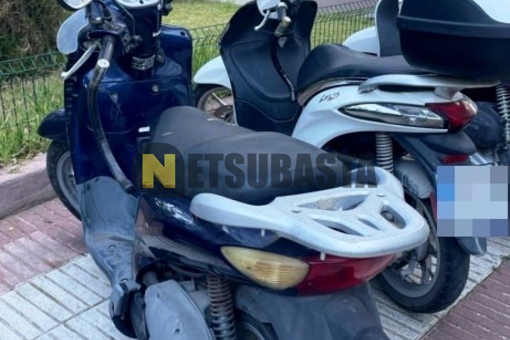 Honda SCOOPY SH150i 2004