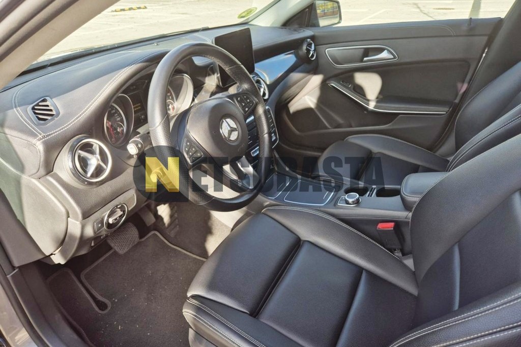 Mercedes-Benz CLA 200 Coupé 7G-DCT 2019