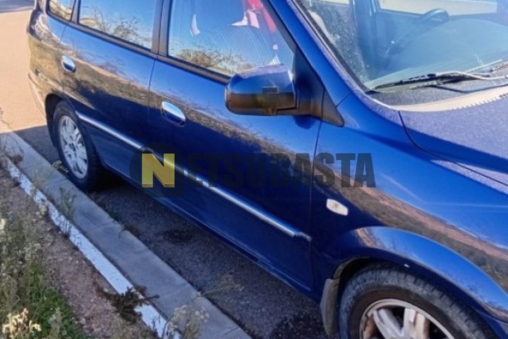 Kia Carens 2.0 CRDi 2003