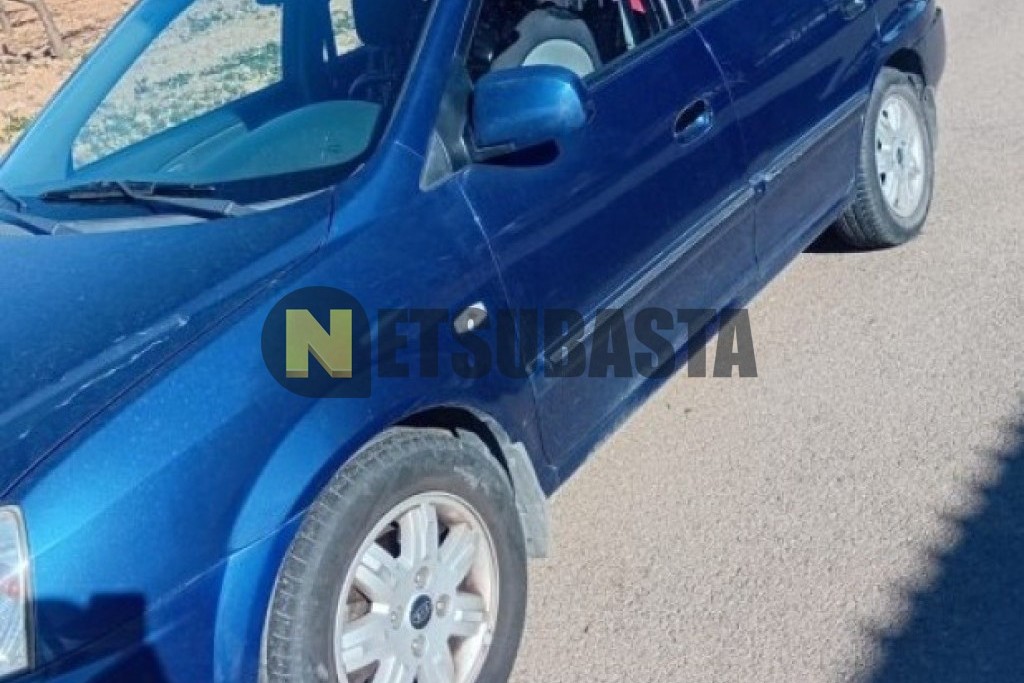 Kia Carens 2.0 CRDi 2003