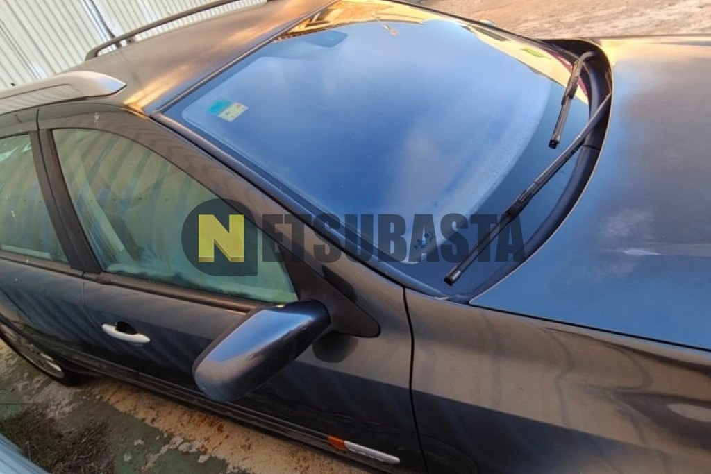 Renault Laguna Grand Tour 2.2 dCi 2003