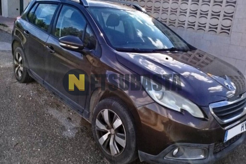 Peugeot 2008 1.2 VTi 2014
