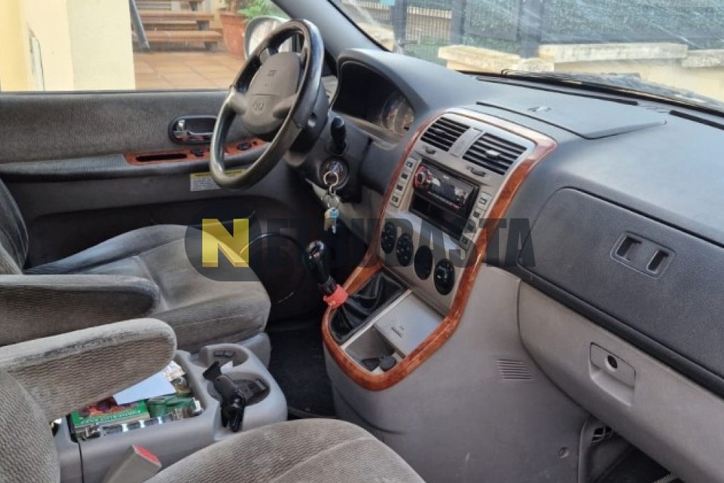Kia Carnival 2.9 CRDI 2005