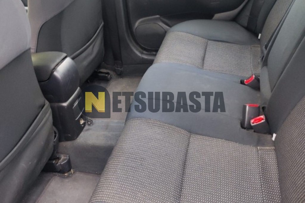 Toyota Avensis Sedán 2.2 D-4D 2007