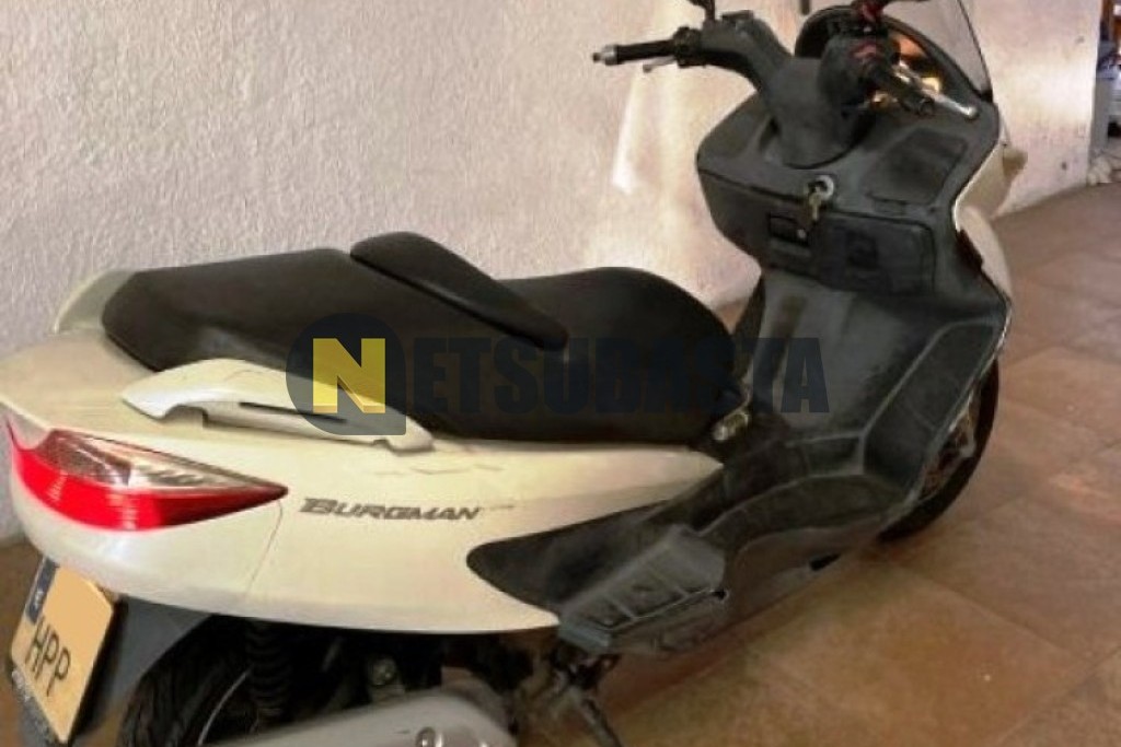 Suzuki BURGMAN 125 2013