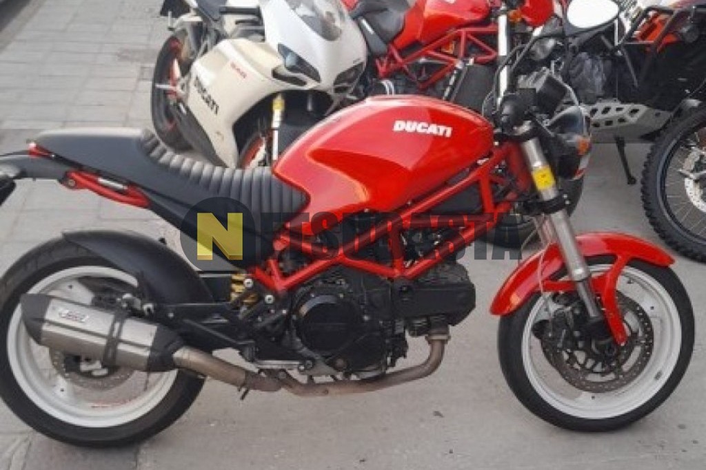 Ducati Monster 695 2008