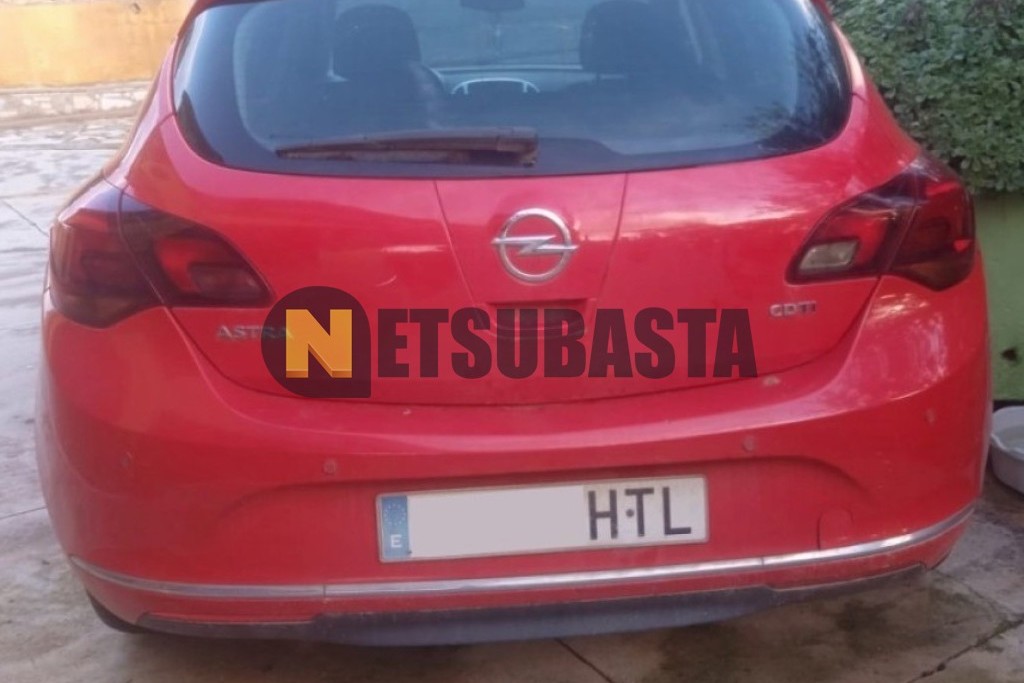 Opel Astra 1.7 CDTi 2013