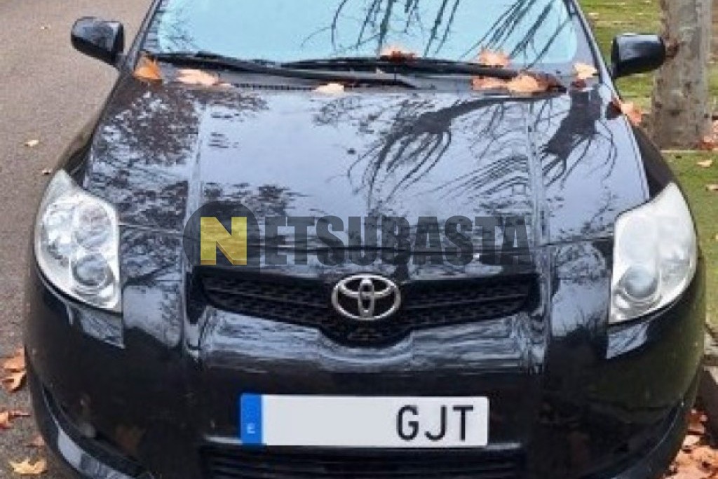 Toyota Auris 2.0 D-4D 2008