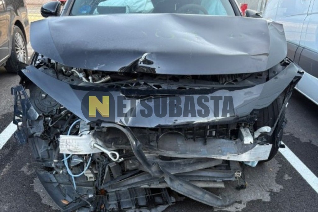 Mercedes-Benz A 250 e Sedán 2021