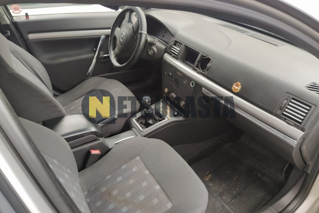 Opel Vectra 2.0 DTi 2003