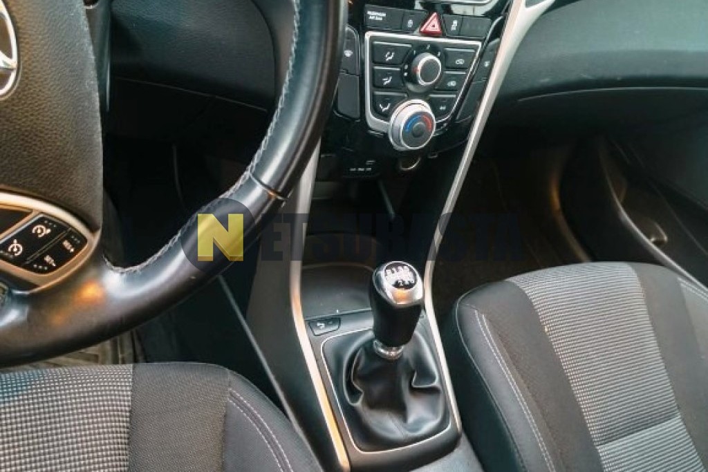 Hyundai i30 1.6 CRDi BlueDrive 2016