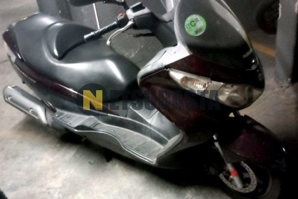 Suzuki Burgman 125 2011