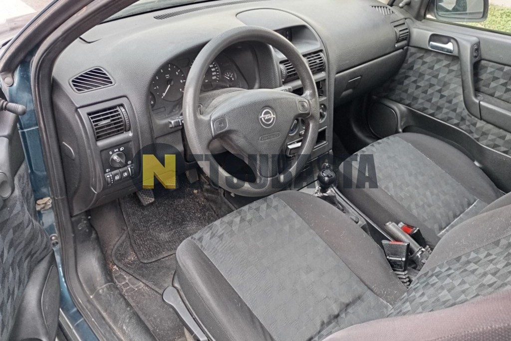 Opel Astra 1.6 2001
