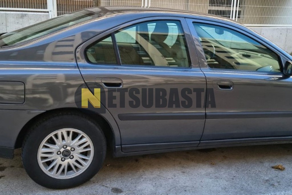 Volvo S60 2.4 2003