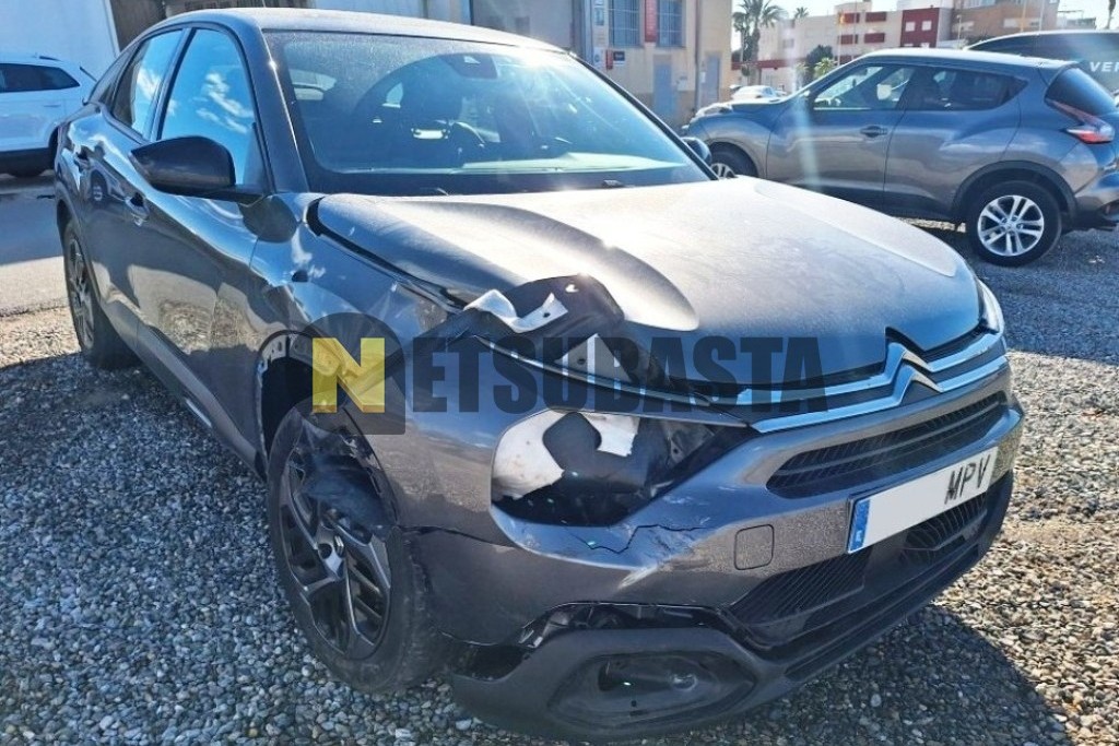 Citroën C4 1.2 PureTech 2024