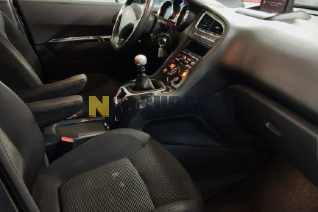 Peugeot 5008 1.6 HDi FAP 2010