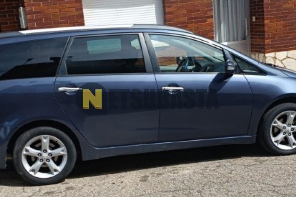 Mitsubishi Grandis 2.0 DI-D 2009