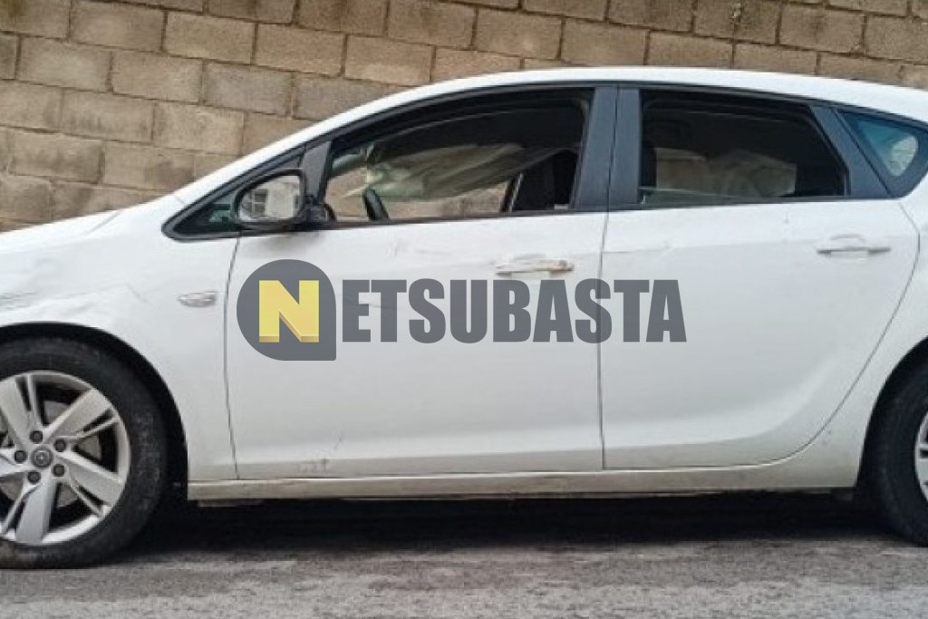 Opel Astra 2.0 CDTI 2015