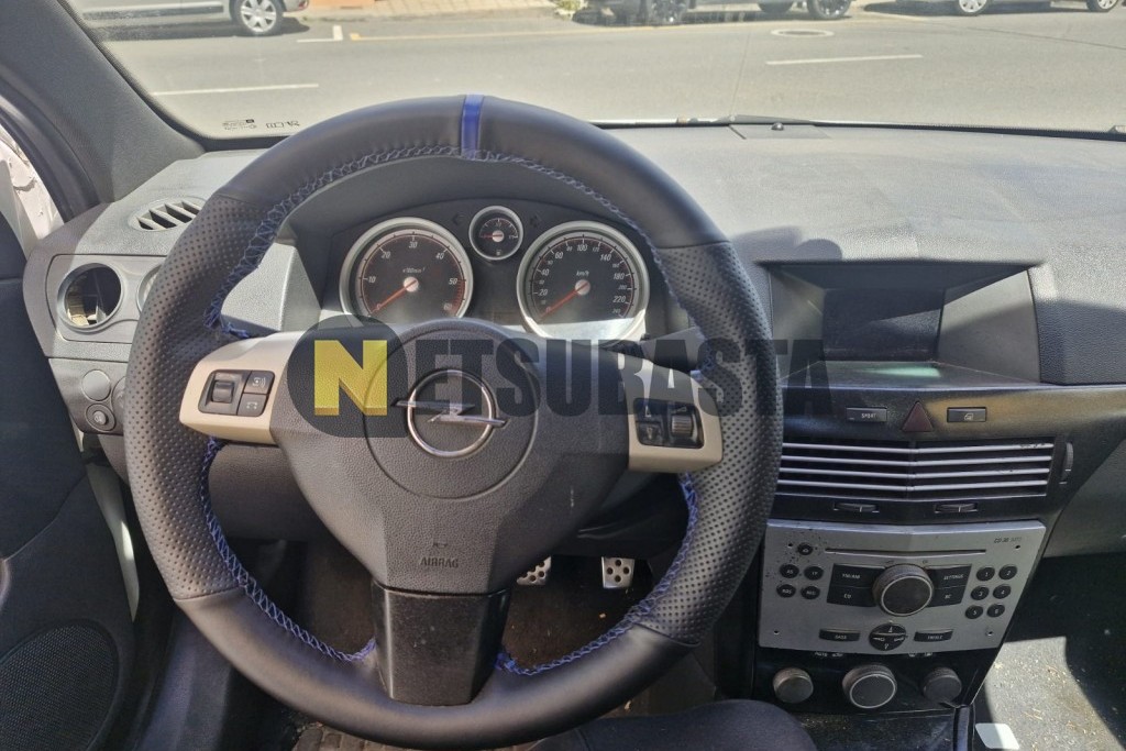 Opel Astra GTC 1.7 CDTi 2005