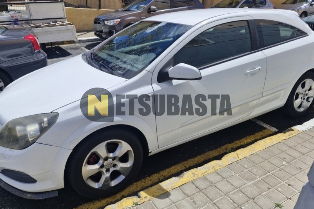 Opel Astra GTC 1.7 CDTi 2005