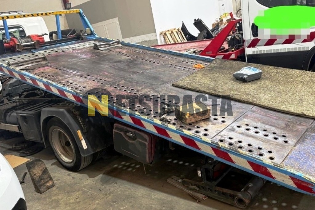 Renault D7 Grúa Portacoches 2016