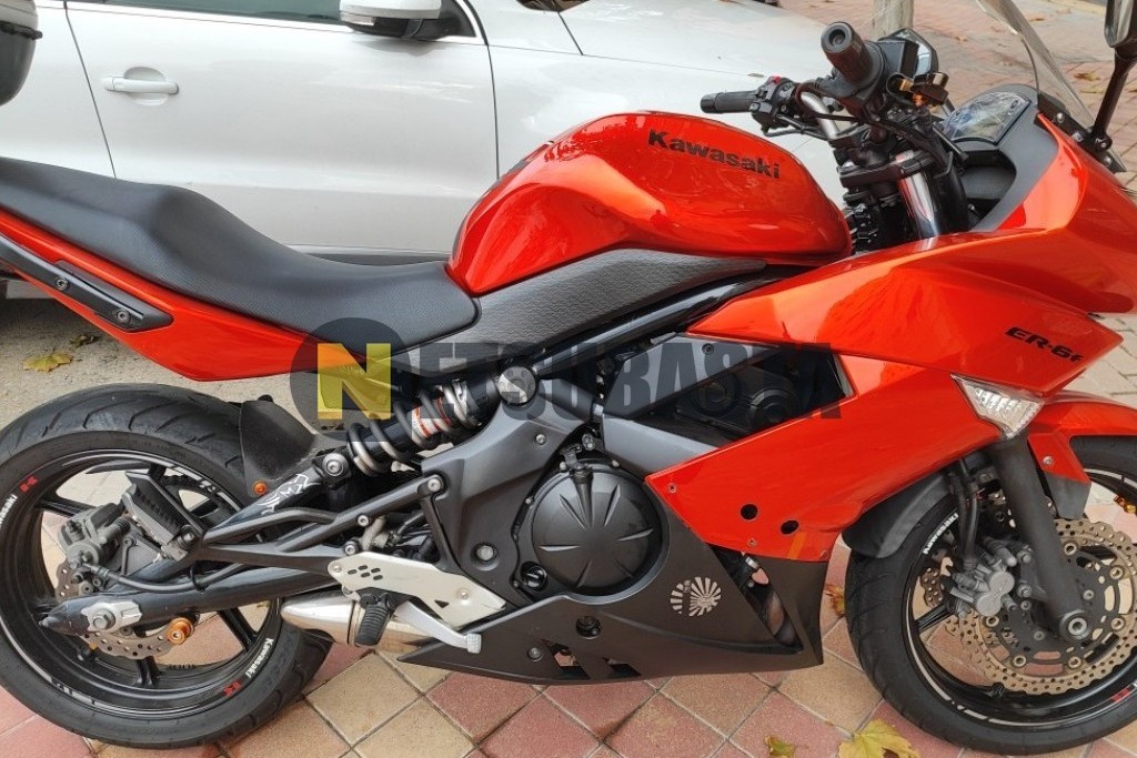 Kawasaki ER 6F 2011