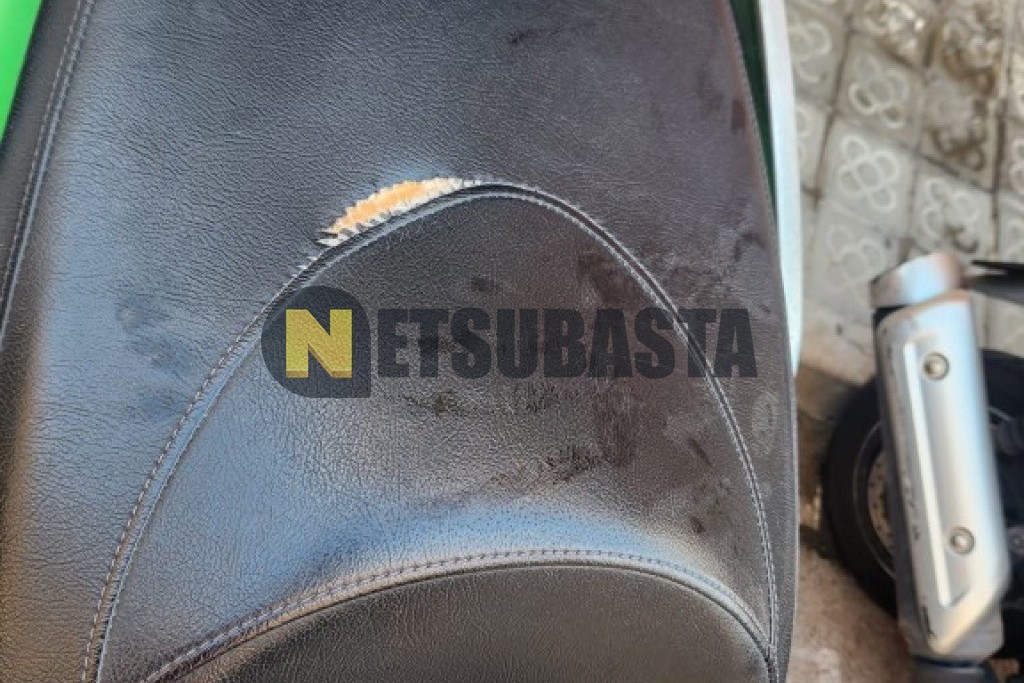 Kawasaki J 300 ABS 2015