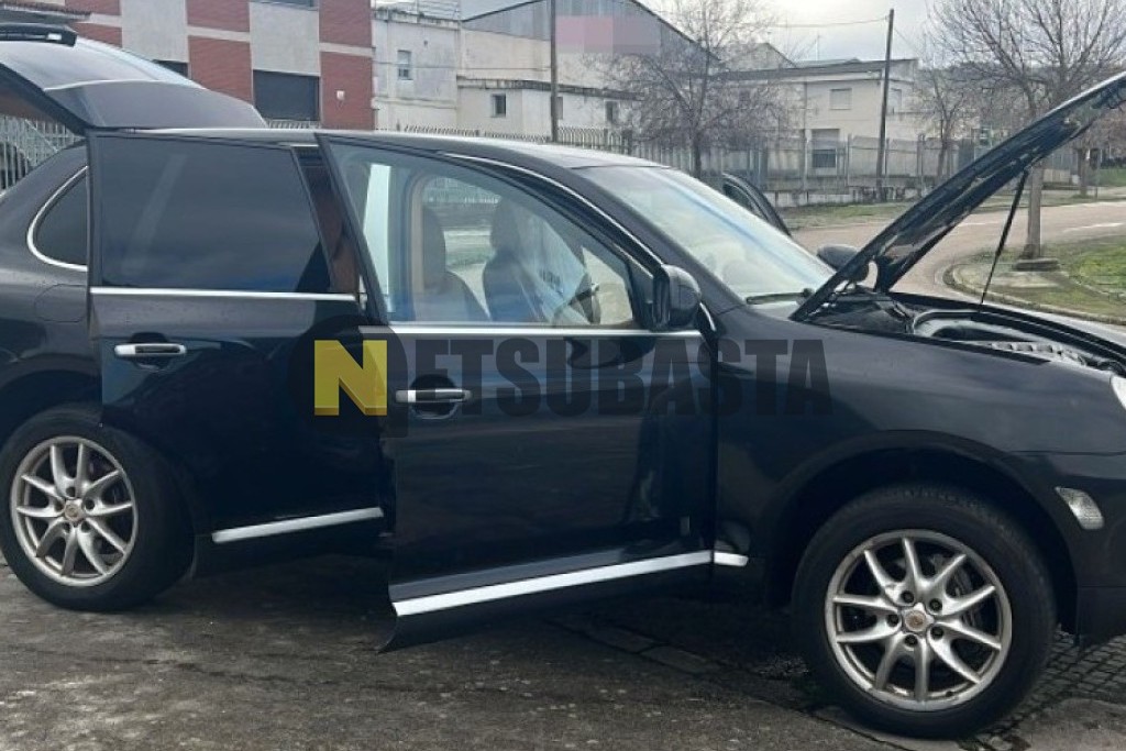 Porsche Cayenne 3.2 Tiptronic 2004