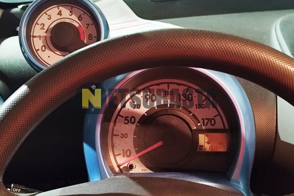 Peugeot 107 1.0i 2008