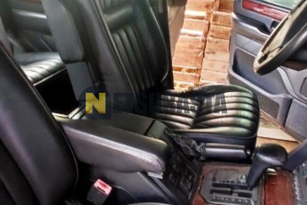 Land-Rover Range Rover 4.6 2001