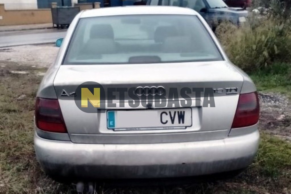 Audi A4 1.9 TDI quattro 1998