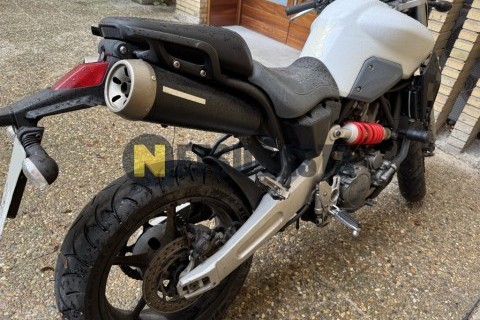 Hyosung GT 125 R 2006