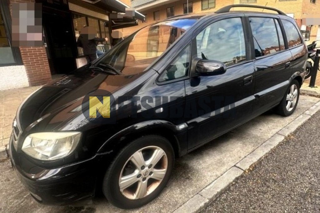 Opel Zafira 2.0 DTi 16V 2005