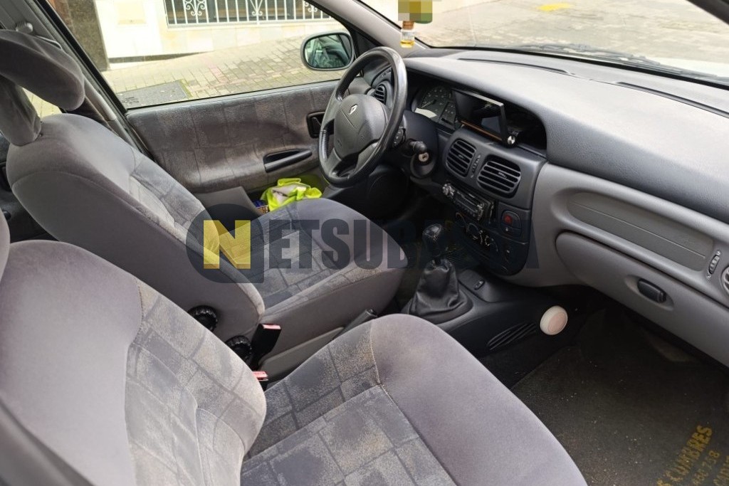 Renault Megane Classic 1.6v 2000