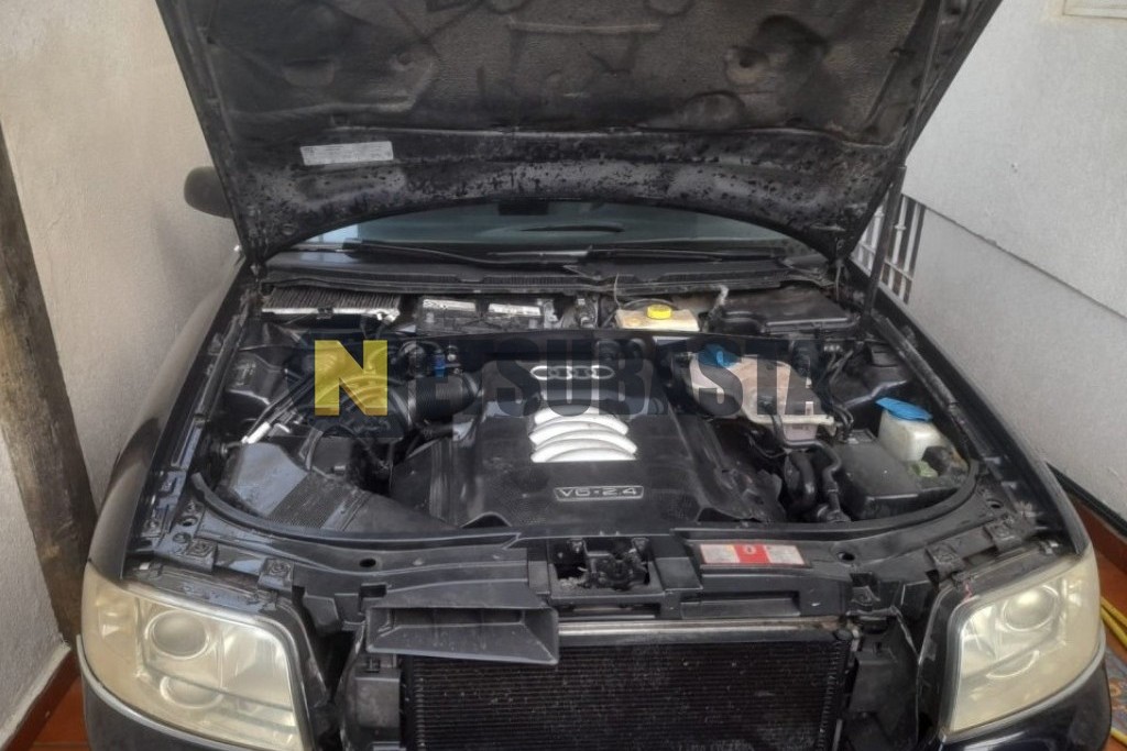 Audi A6 2.4 2002
