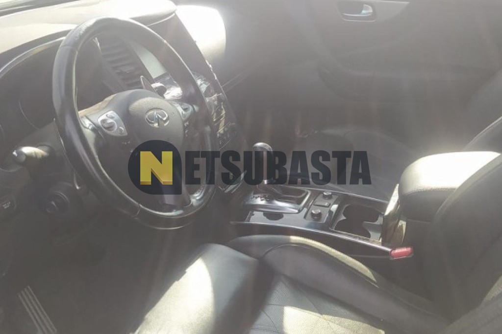 Infiniti QX70 3.0d 2014