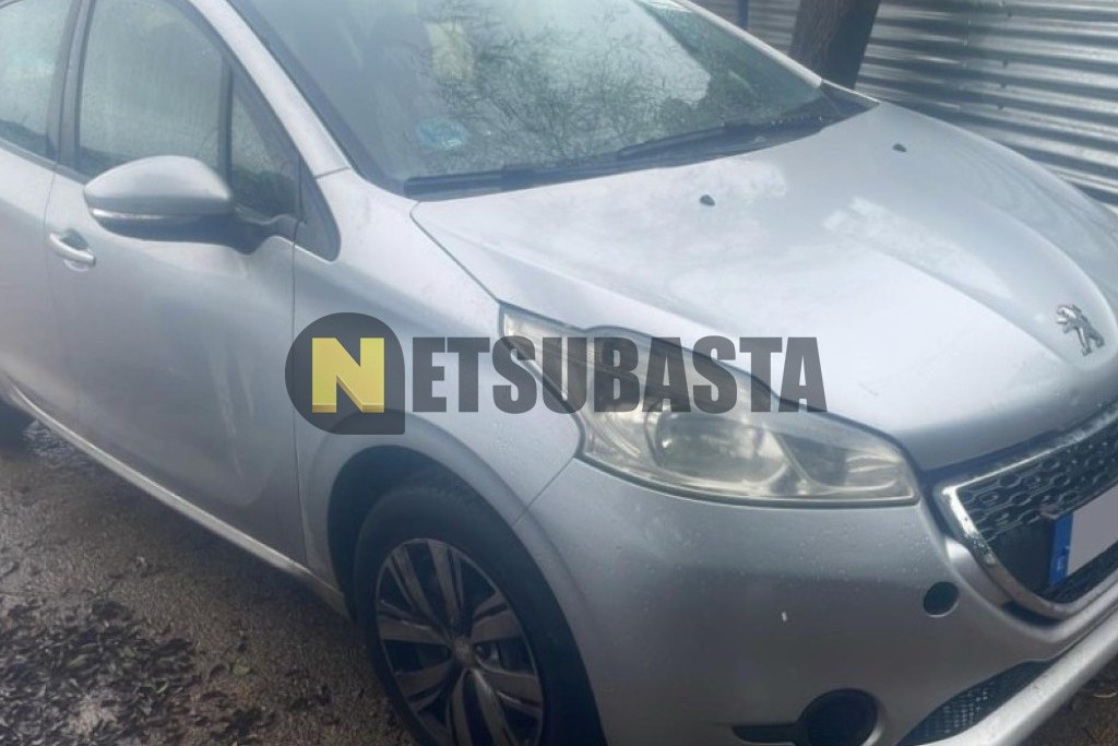 Peugeot 208 1.2 PureTech 2014
