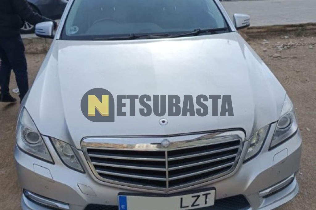 Mercedes-Benz E 220 CDI BlueEFFICIENCY Estate Aut. 2012