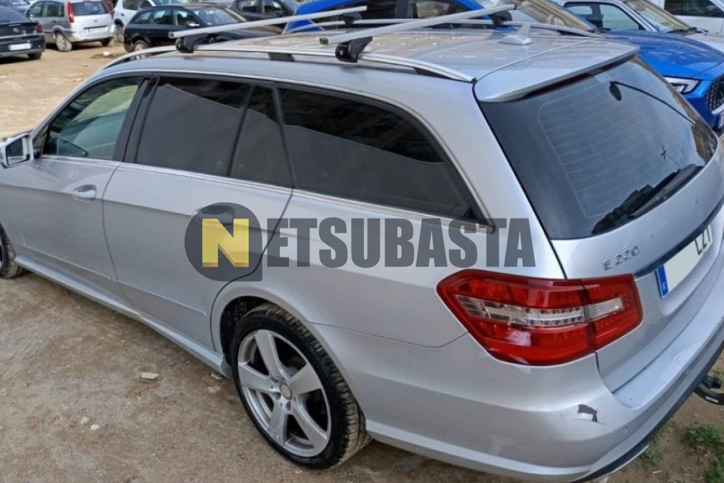 Mercedes-Benz E 220 CDI BlueEFFICIENCY Estate Aut. 2012
